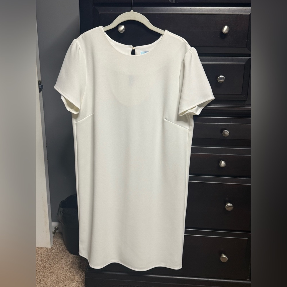 Elegant White Women's Dress